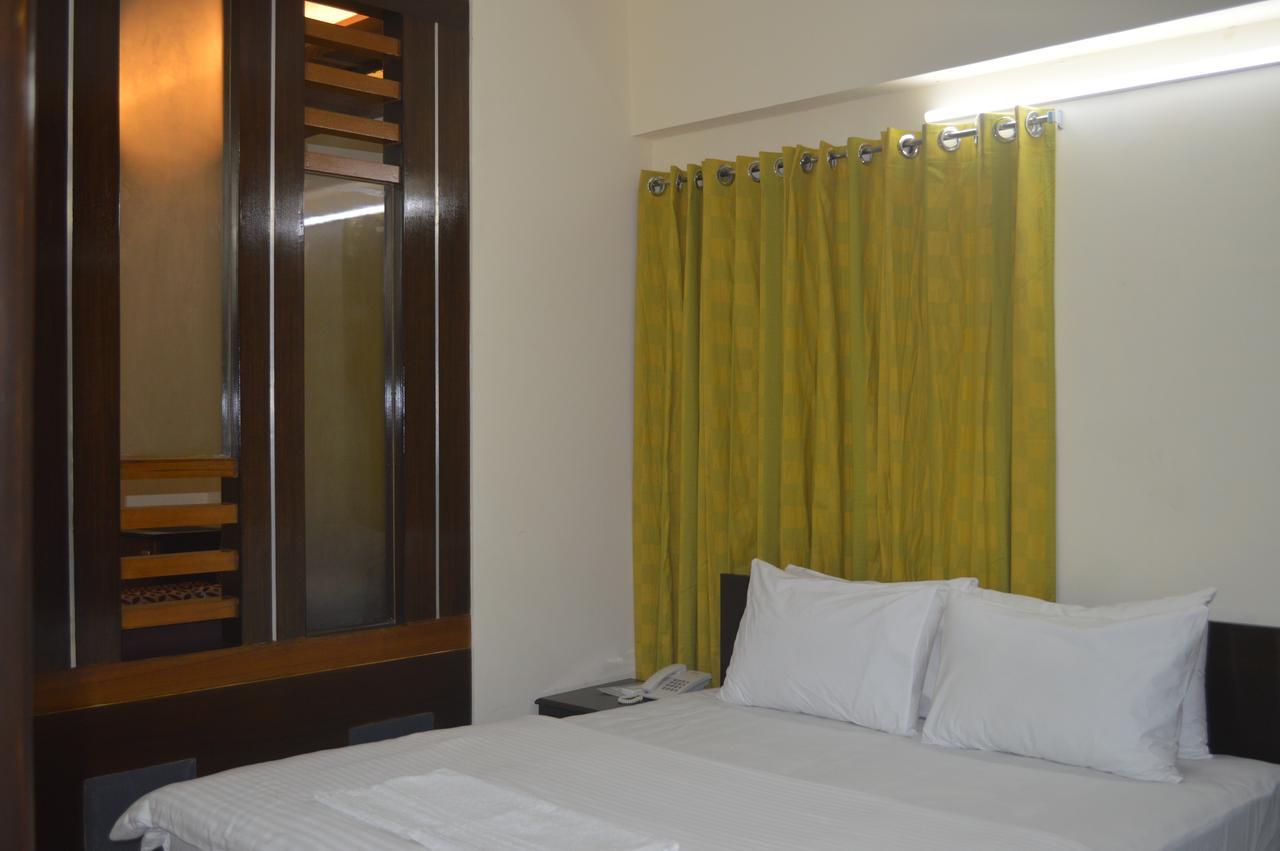 Hill Tower Hotel & Resort ค็อกเซสบาซาร์ ภายนอก รูปภาพ