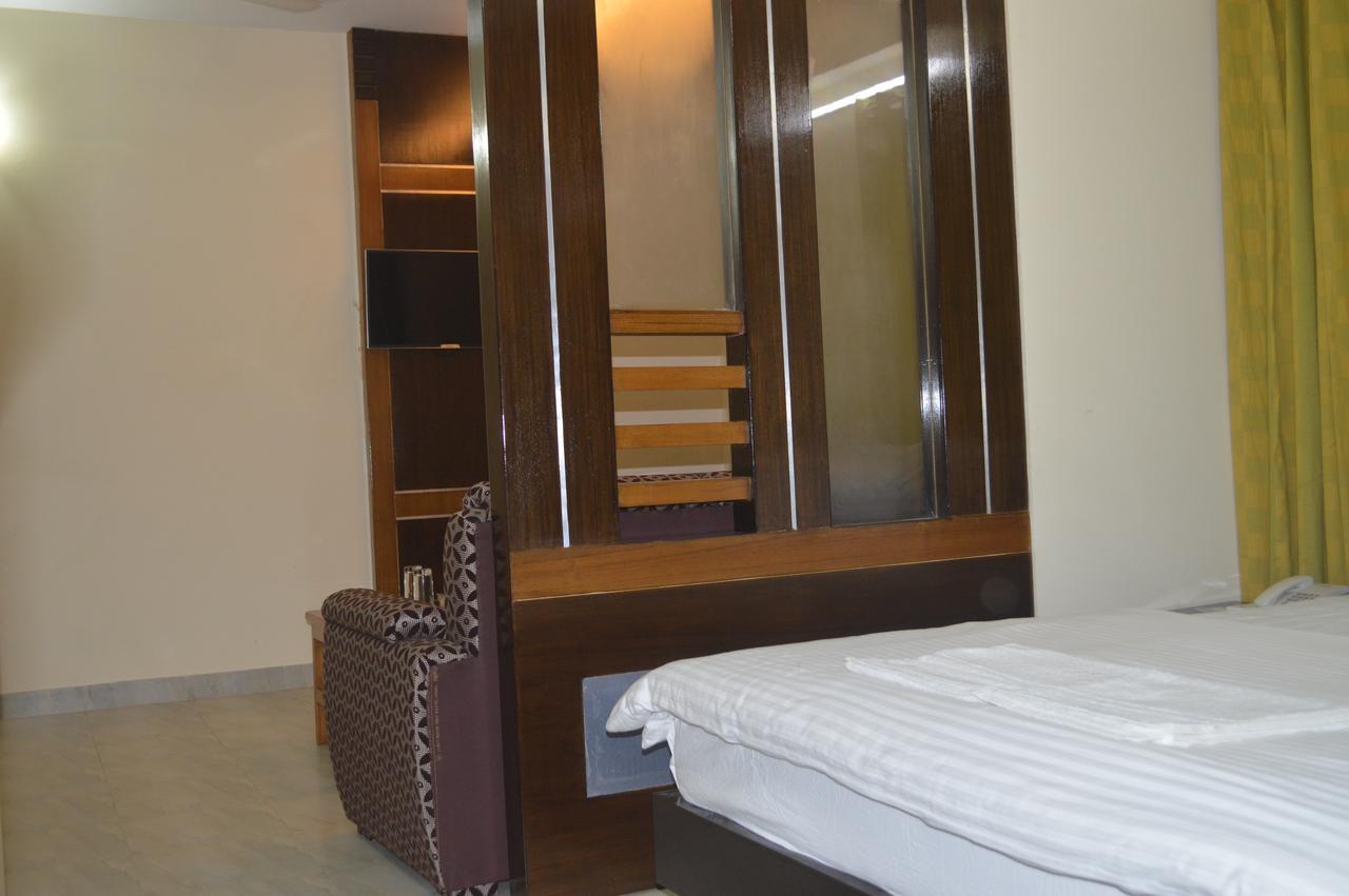 Hill Tower Hotel & Resort ค็อกเซสบาซาร์ ภายนอก รูปภาพ